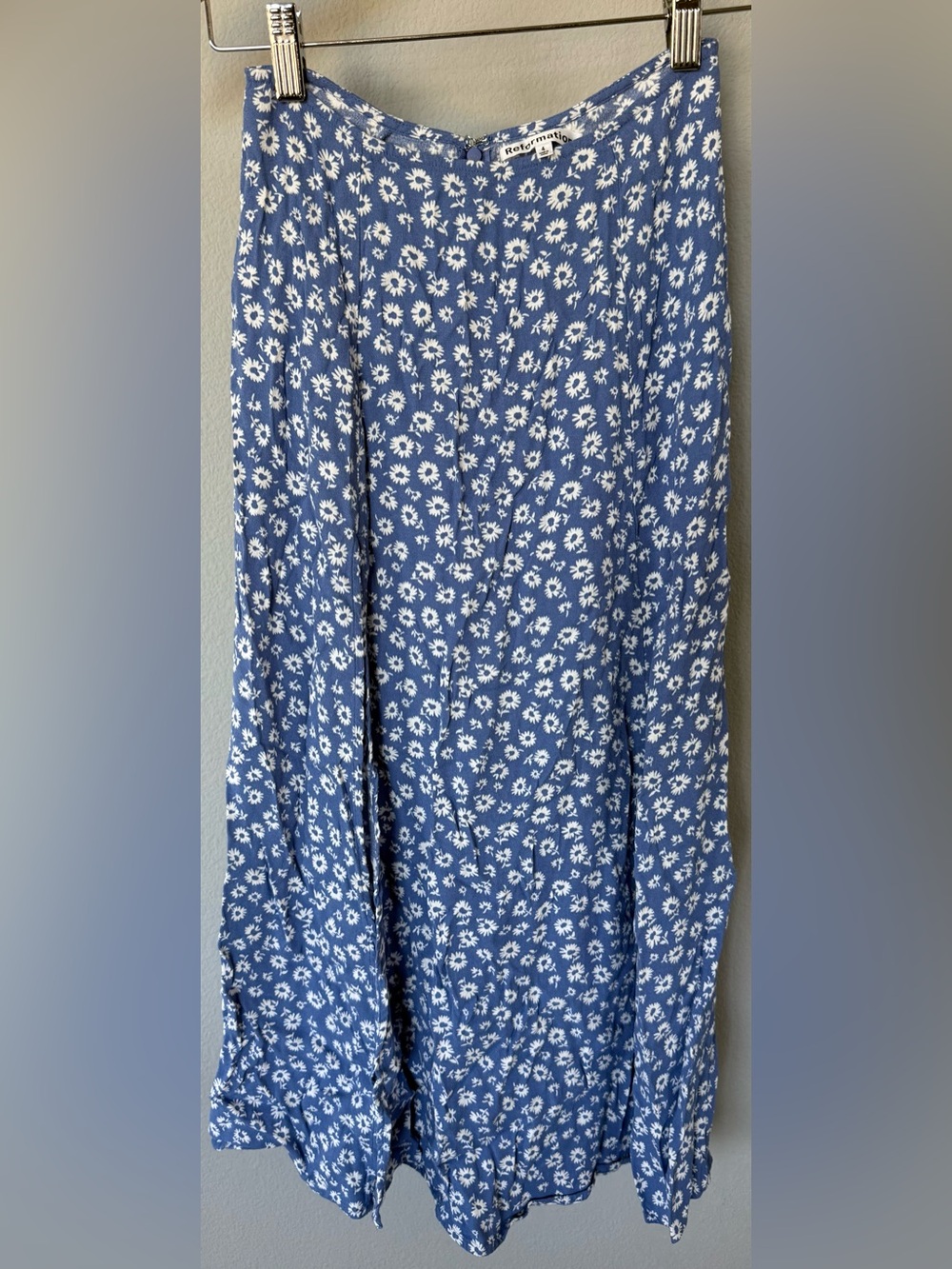 Reformation Zoe Midi Skirt – Blue Flora – Size 4